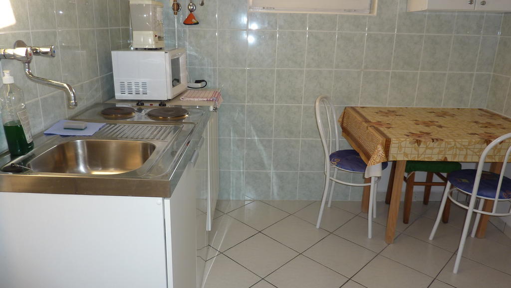 Bridgehaus Apartment Balatonfured Ruang foto