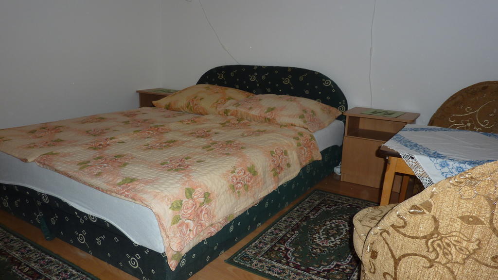 Bridgehaus Apartment Balatonfured Ruang foto